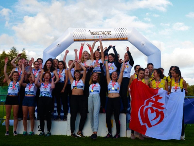 Les Filles Championnes de France Interclubs Jeunes
